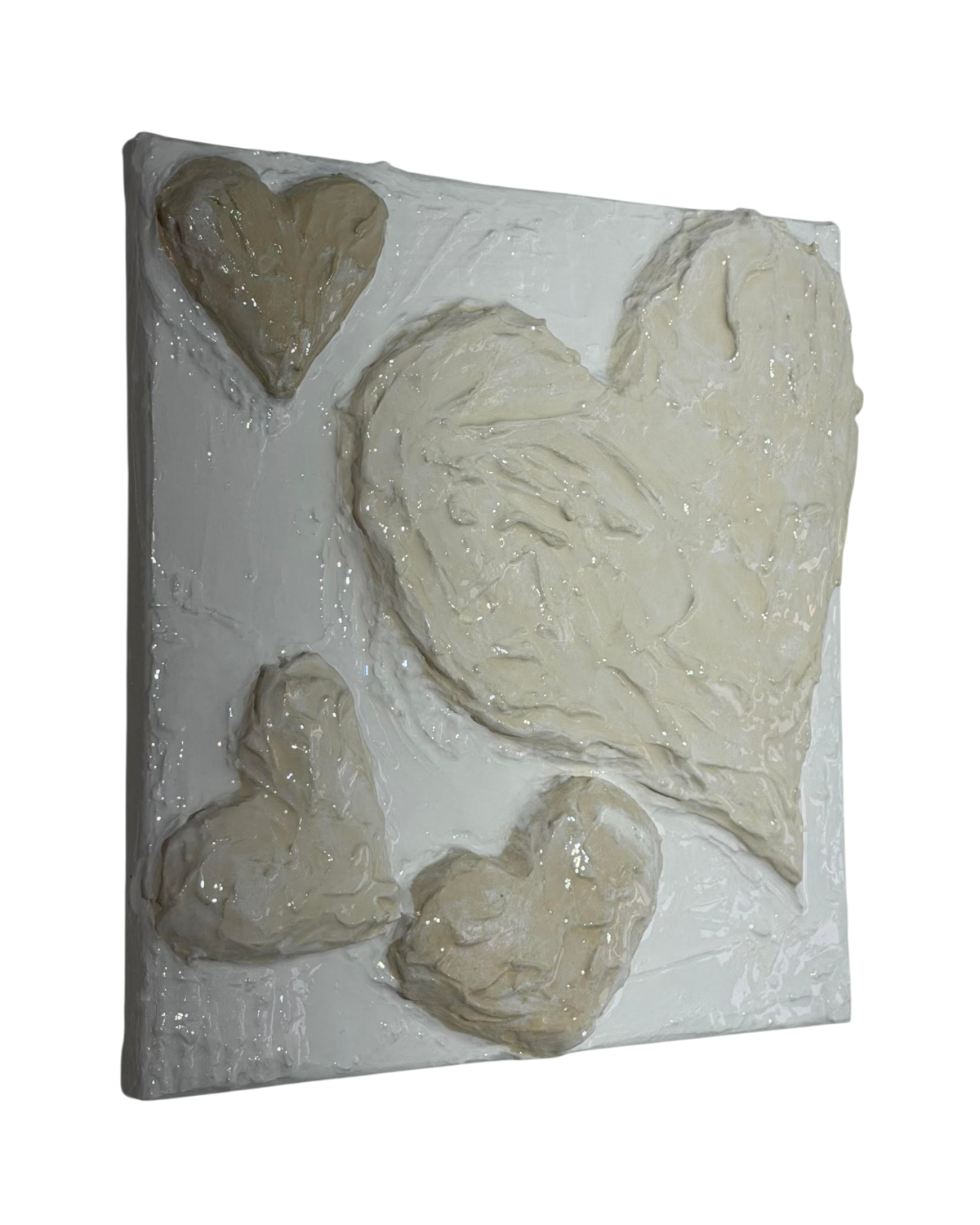 Bianco Terra CUORE No. 02 3D heart wall art featuring textured buttercream plaster in shades of chalk and alabaster.