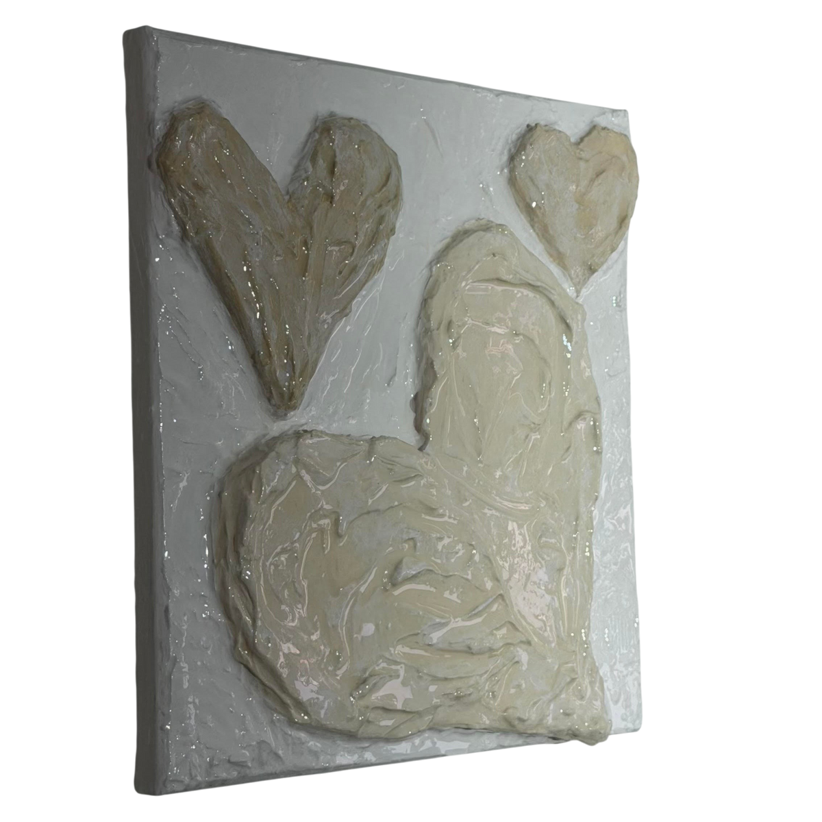 Bianco Terra CUORE No. 03 hand-sculpted 3D heart wall art in alabaster and chalk white with glossy plaster texture.