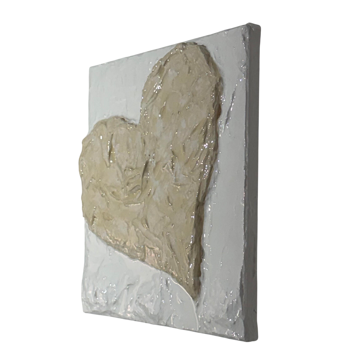 Bianco Terra CUORE No. 04 3D heart wall art with textured buttercream plaster and glossy resin finish on white canvas.