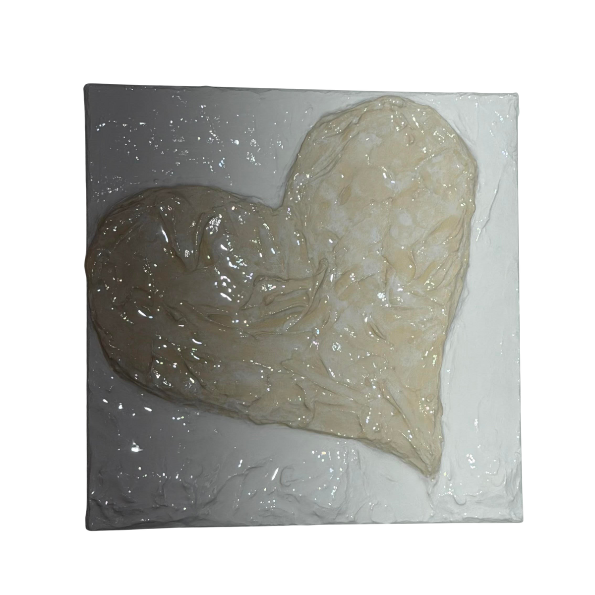 Bianco Terra CUORE No. 04 hand-sculpted 3D heart wall art with high-gloss resin finish on a textured plaster canvas.