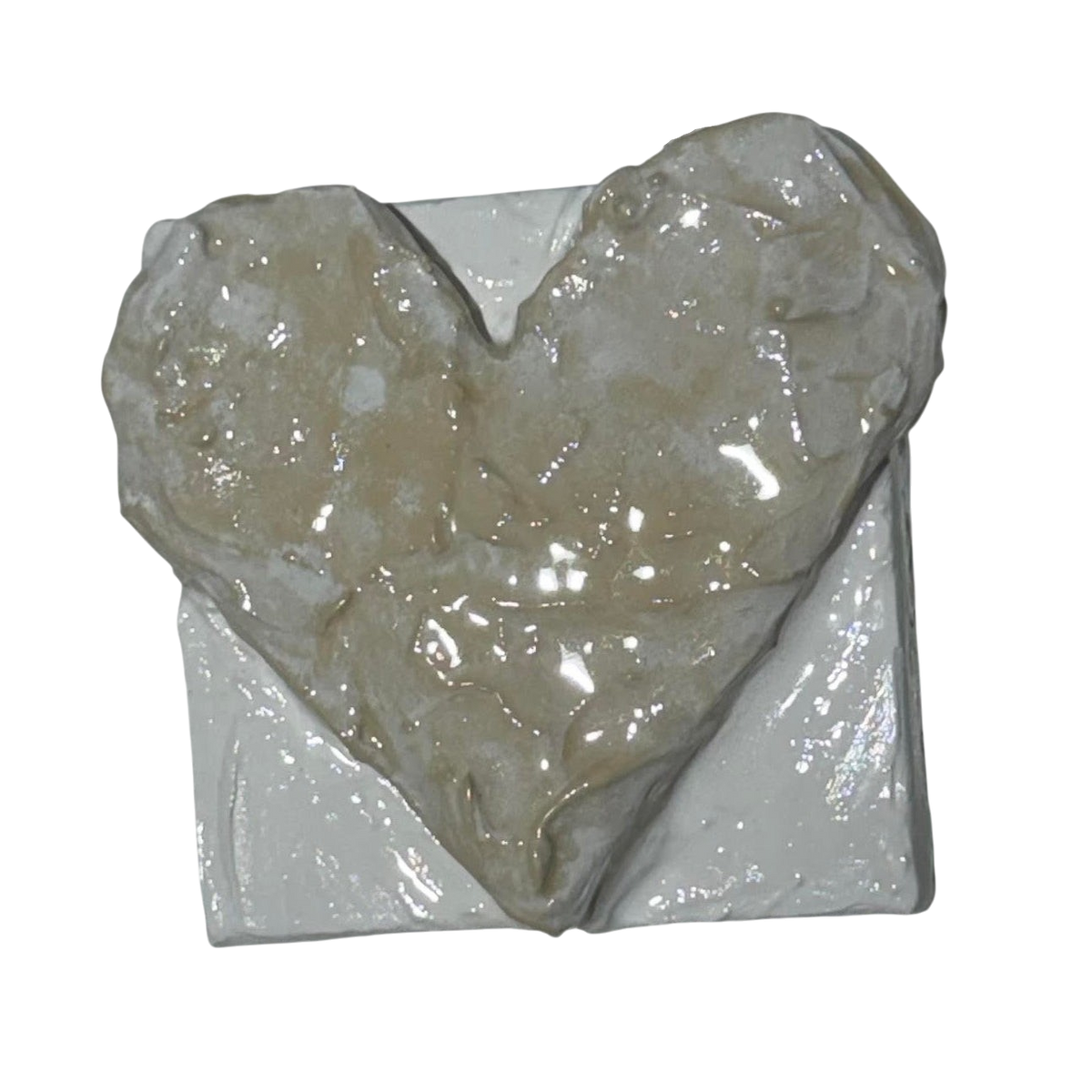 Bianco Terra Cuore Mini No. 01 miniature 3D heart sculpture in alabaster plaster with a high-gloss resin finish.