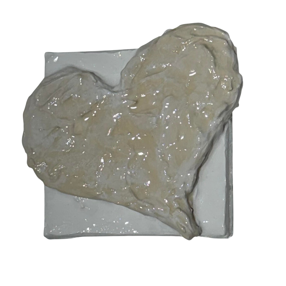 Bianco Terra Cuore Mini No. 02 miniature 3D heart sculpture with textured buttercream plaster on a square canvas.