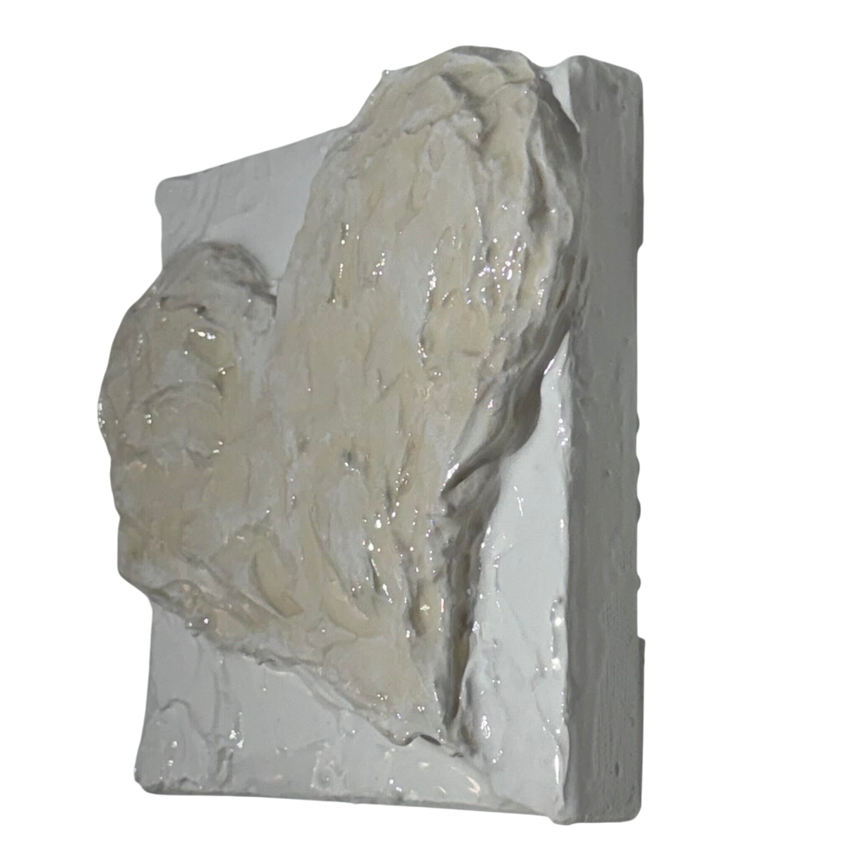 Bianco Terra CUORE MINI No. 03 heart sculpture in alabaster plaster with textured 3D relief on a square canvas.