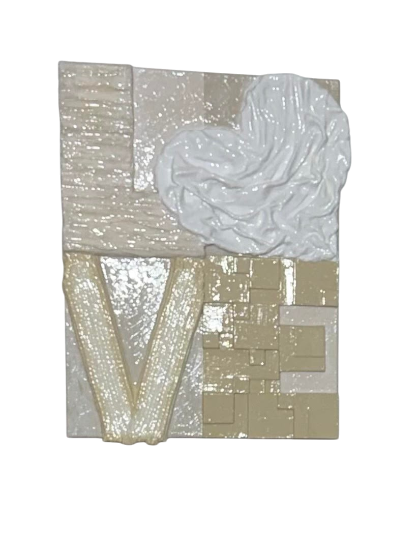 Bianco Terra LOVE canvas art with 3D plaster lettering, a heart-shaped O, and a high-gloss epoxy resin finish.