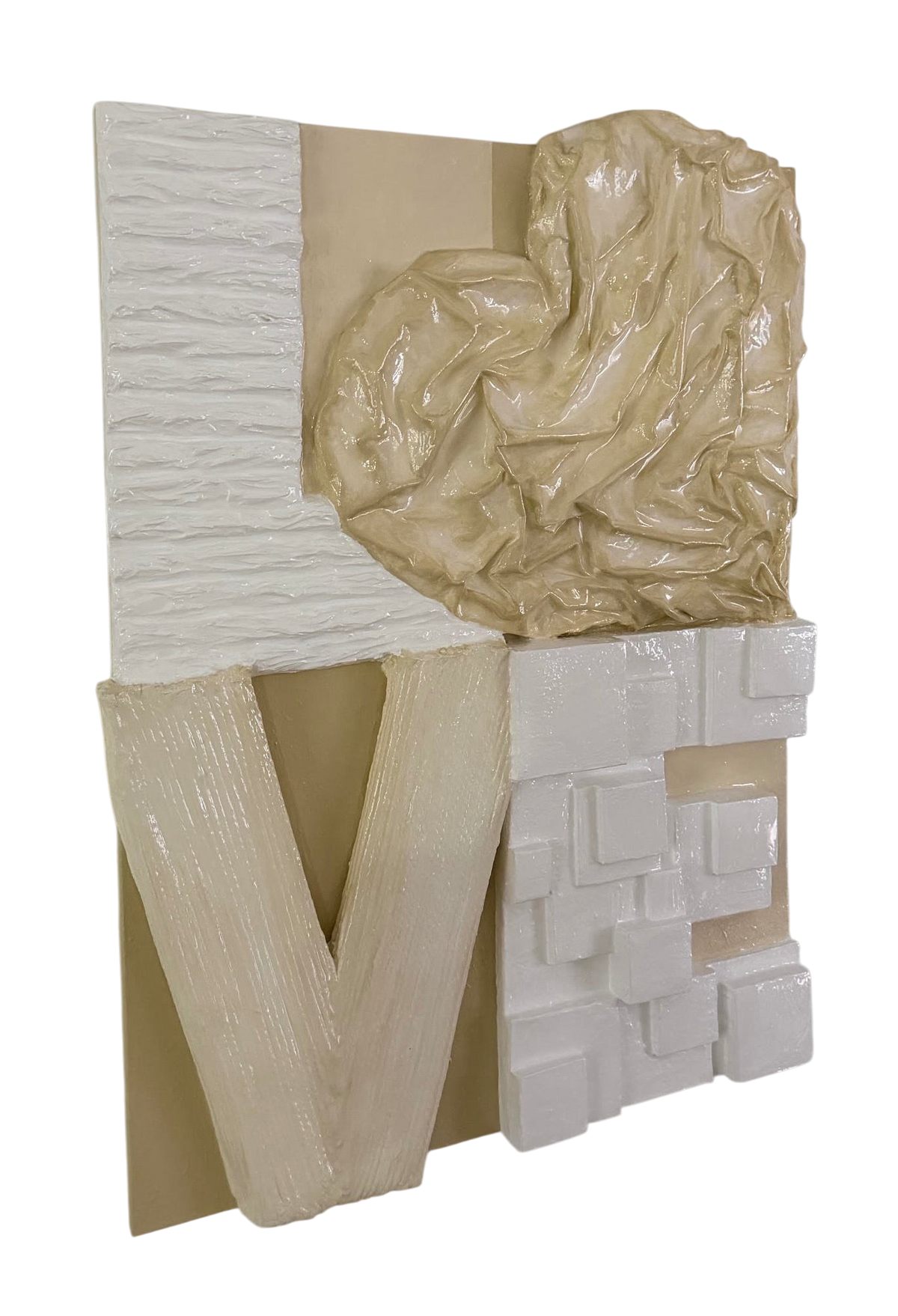 Bianco Terra LOVE No. 02 3D plaster wall art with a glossy resin finish, featuring heart-shaped relief in nude tones.