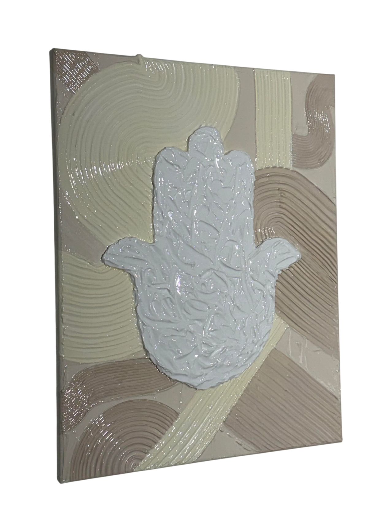 Bianco Terra MANO No. 03 textured Hamsa hand wall art with glossy resin finish on a matte plaster wave background.