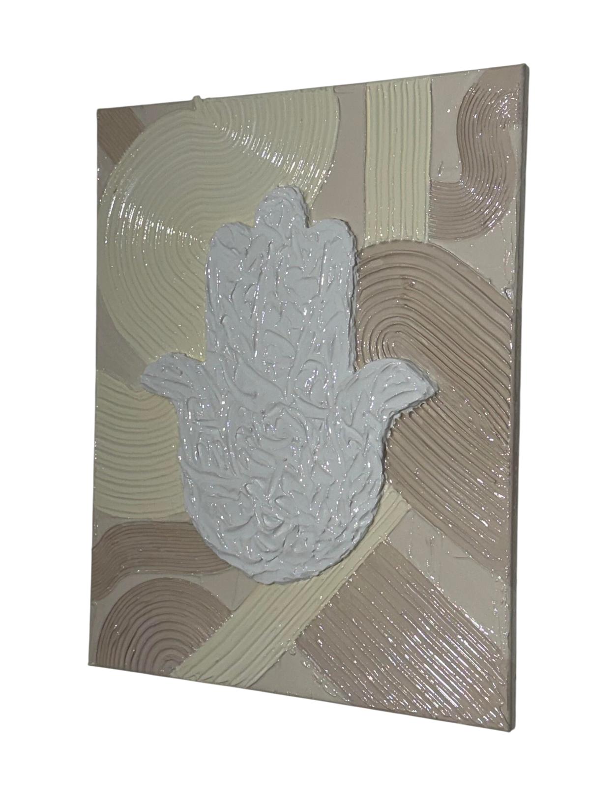 Bianco Terra MANO No. 03 textured Hamsa hand wall art with glossy resin finish on a matte plaster wave background.