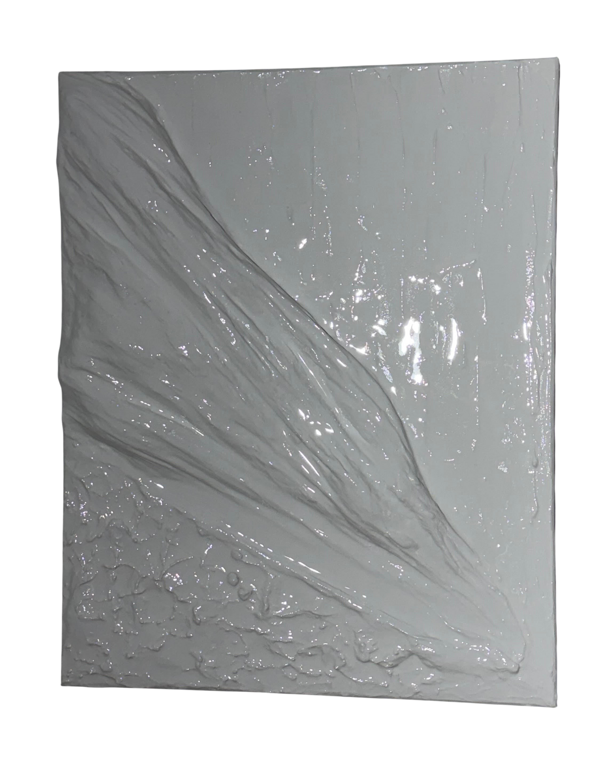 Bianco Terra OCEAN SWELL 3D plaster wall art featuring matte chalk textures and high-gloss resin wave details.